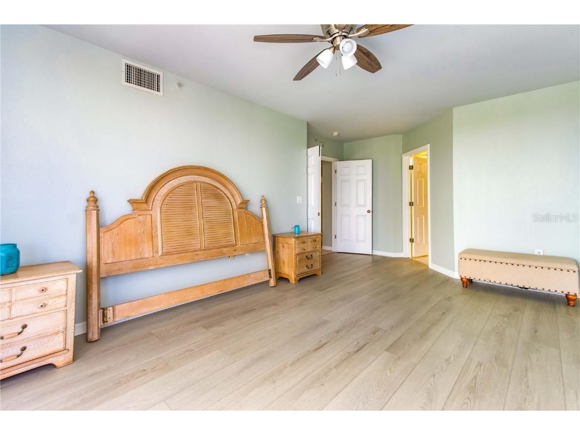 670 Island Way #501 Clearwater Beach FL 33767 - GULF OF AMERICA INTRACOASTAL TB8427457 image42