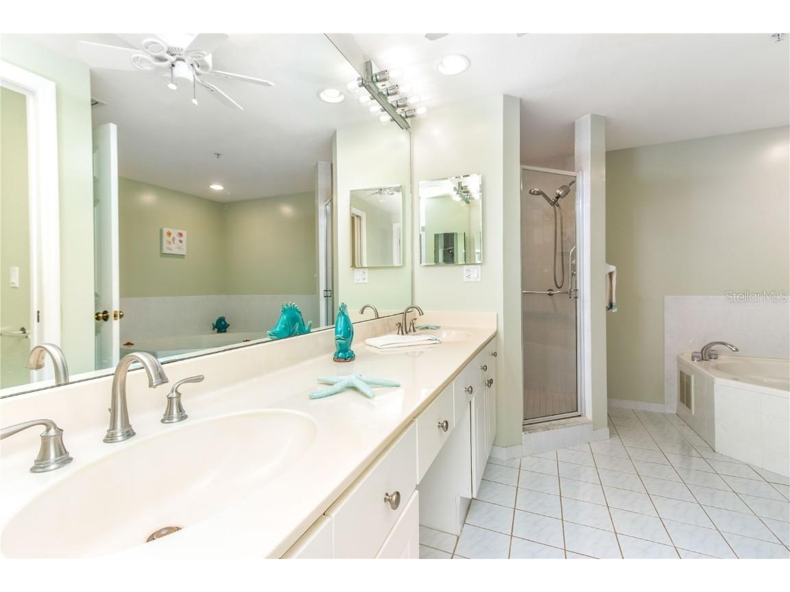 670 Island Way #501 Clearwater Beach FL 33767 - GULF OF AMERICA INTRACOASTAL TB8427457 image43