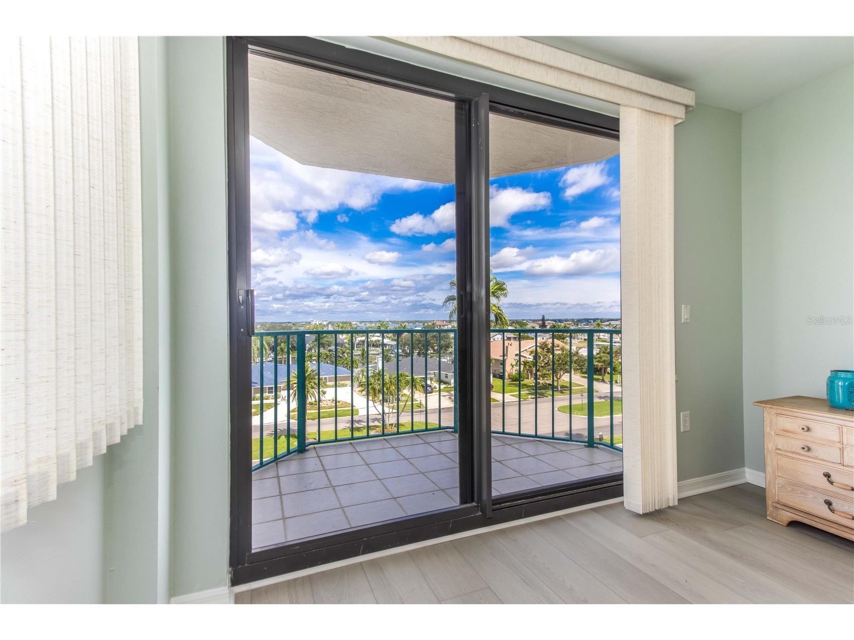 670 Island Way #501 Clearwater Beach FL 33767 TB8498261 image30