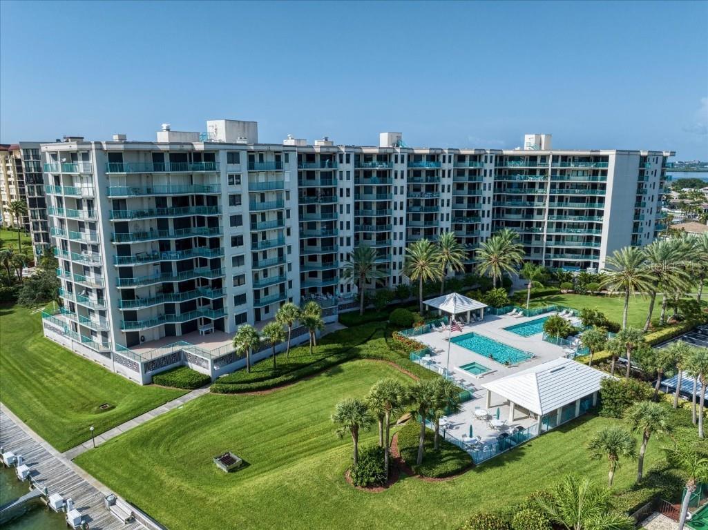 670 Island Way #801 Clearwater FL 33767 U8207207 image1