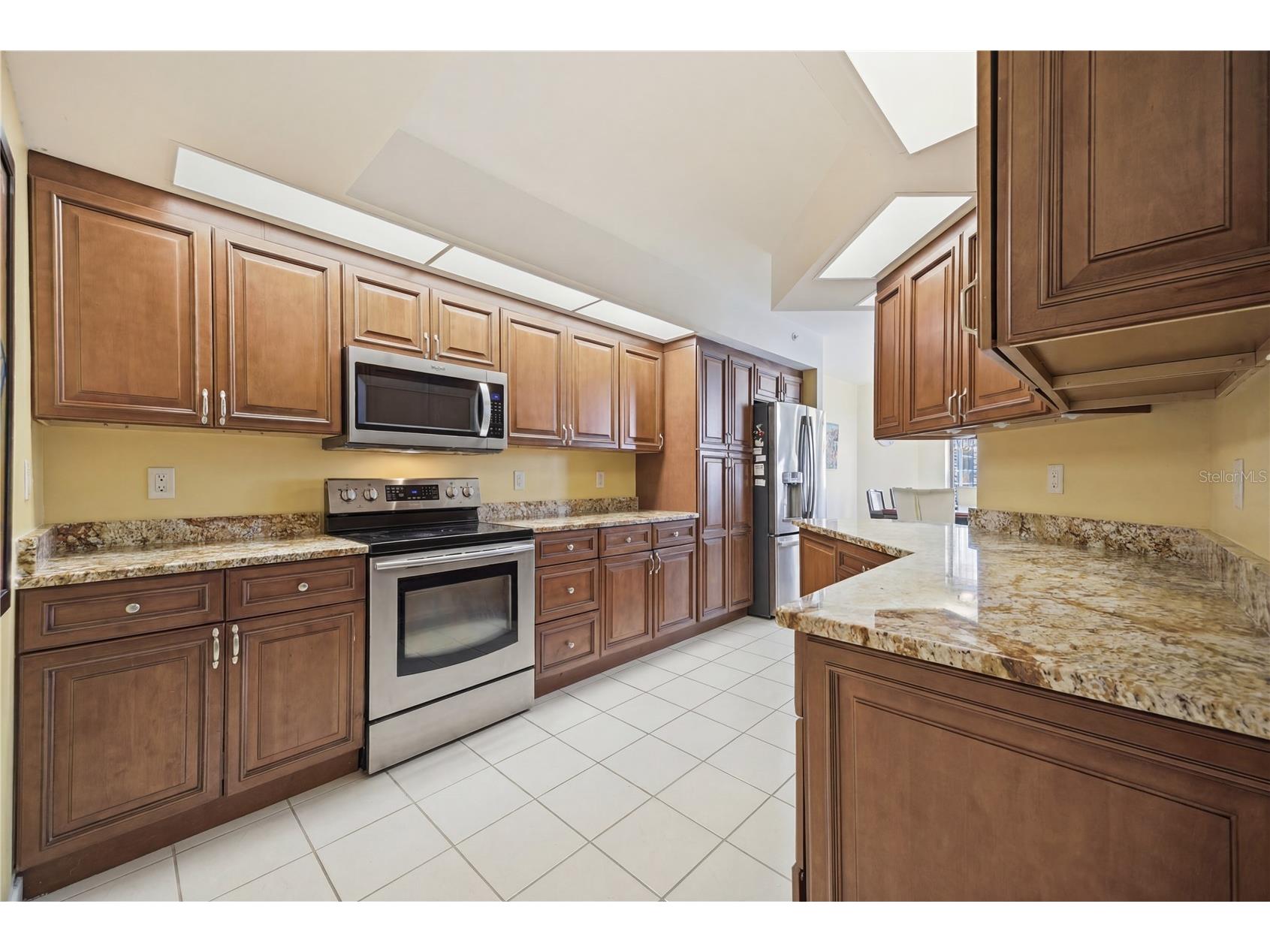 670 Island Way #807 Clearwater Beach FL 33767 TB8514007 image10