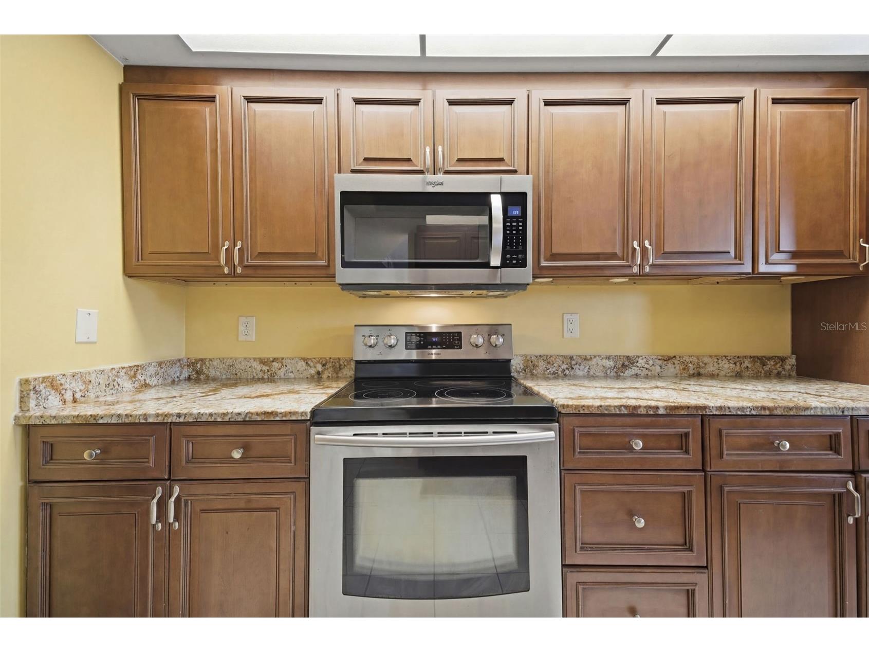 670 Island Way #807 Clearwater Beach FL 33767 TB8514007 image11