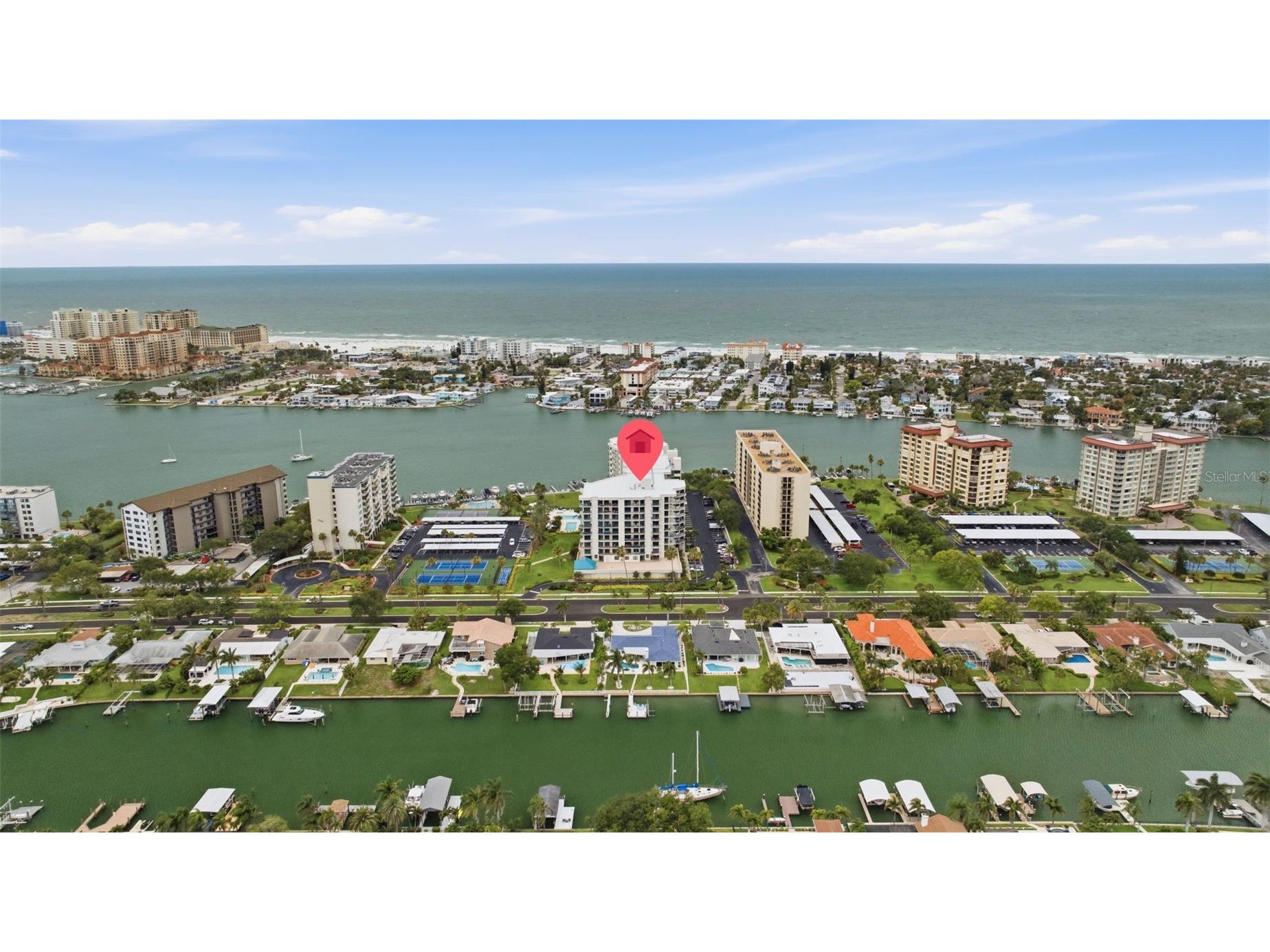 670 Island Way #807 Clearwater Beach FL 33767 TB8514007 image2