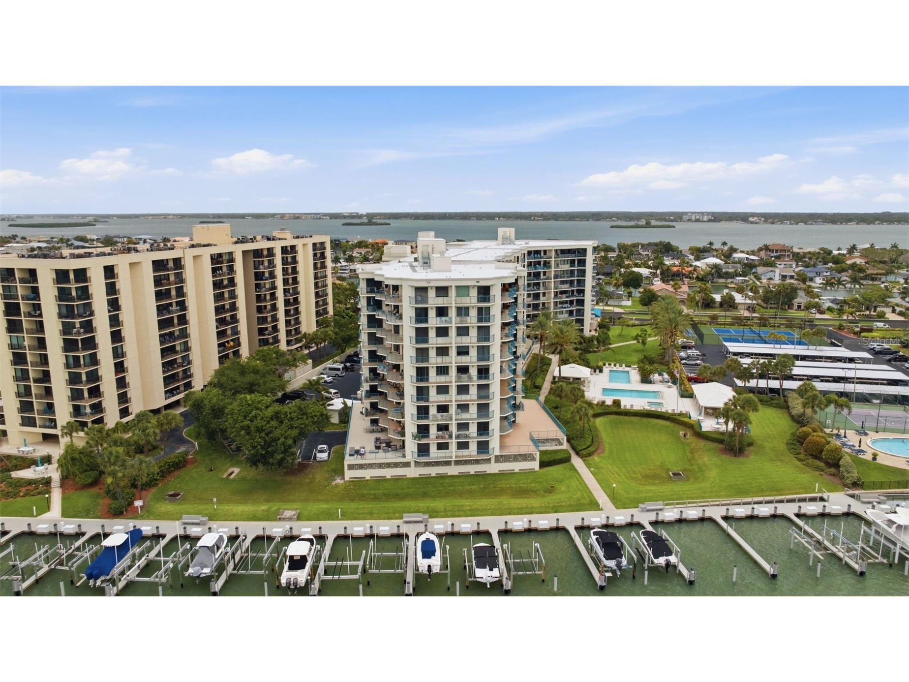 670 Island Way #807 Clearwater Beach FL 33767 TB8514007 image27