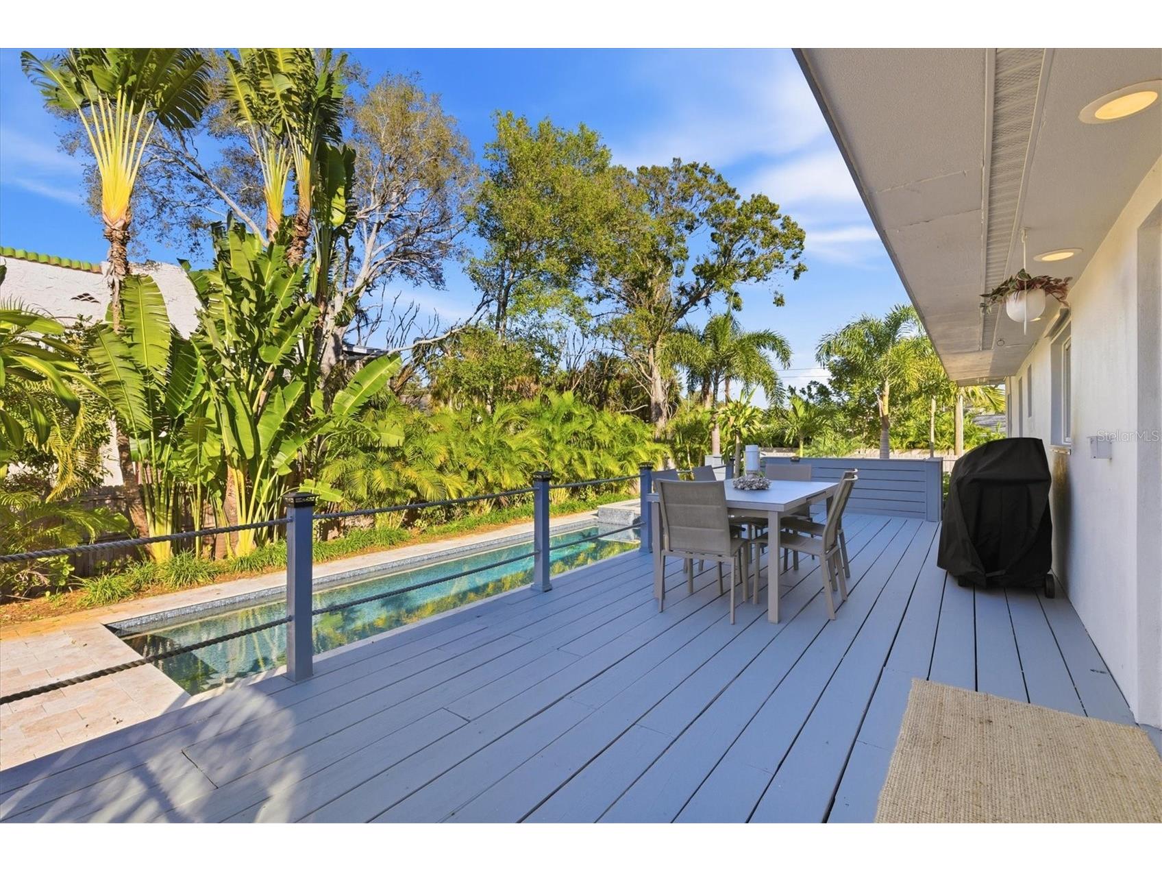 670 Sunset Drive S Saint Petersburg FL 33707 TB8474732 image42