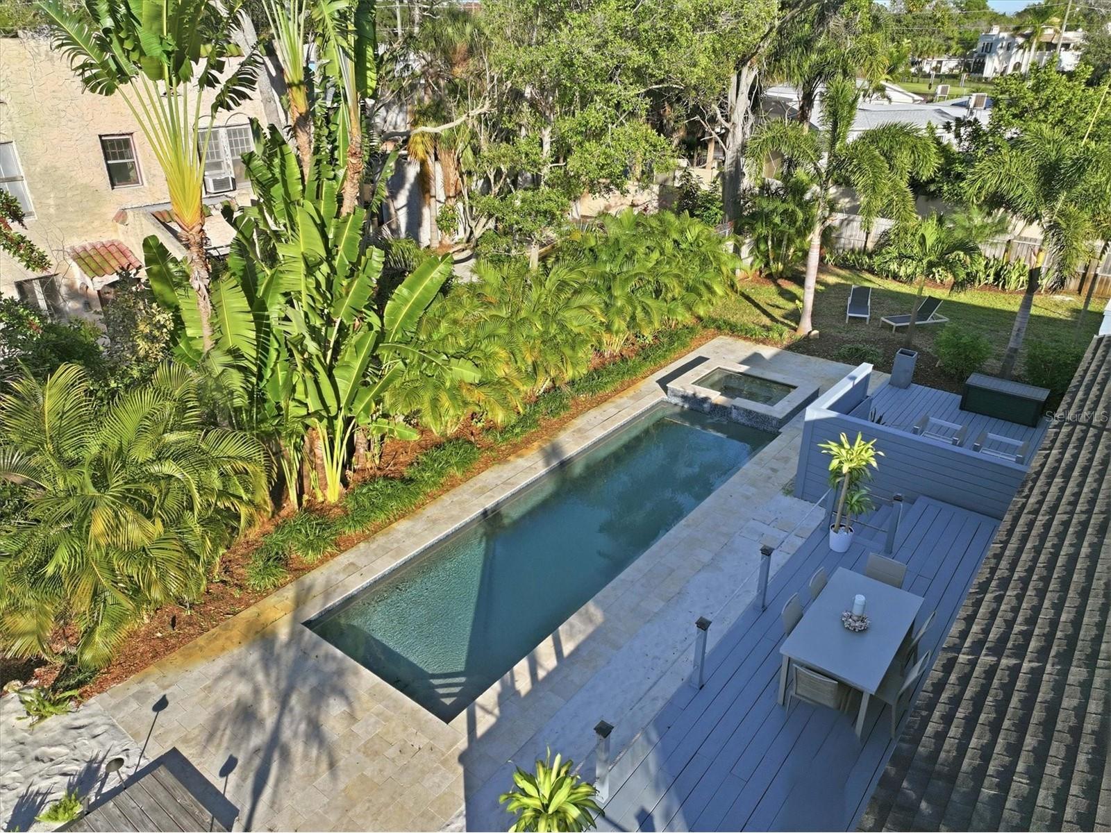 670 Sunset Drive S Saint Petersburg FL 33707 TB8474732 image43