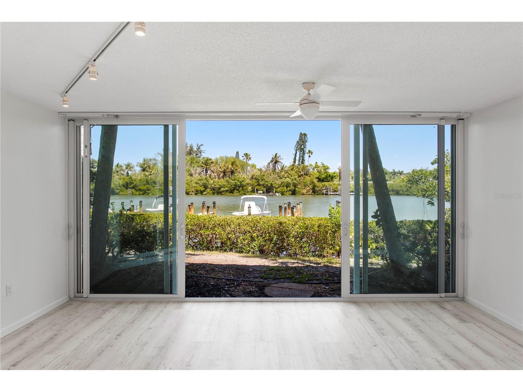 6700 Gulf Of Mexico Drive #117 Longboat Key FL 34228 - BISHOP'S BAYOU A4687787 image15