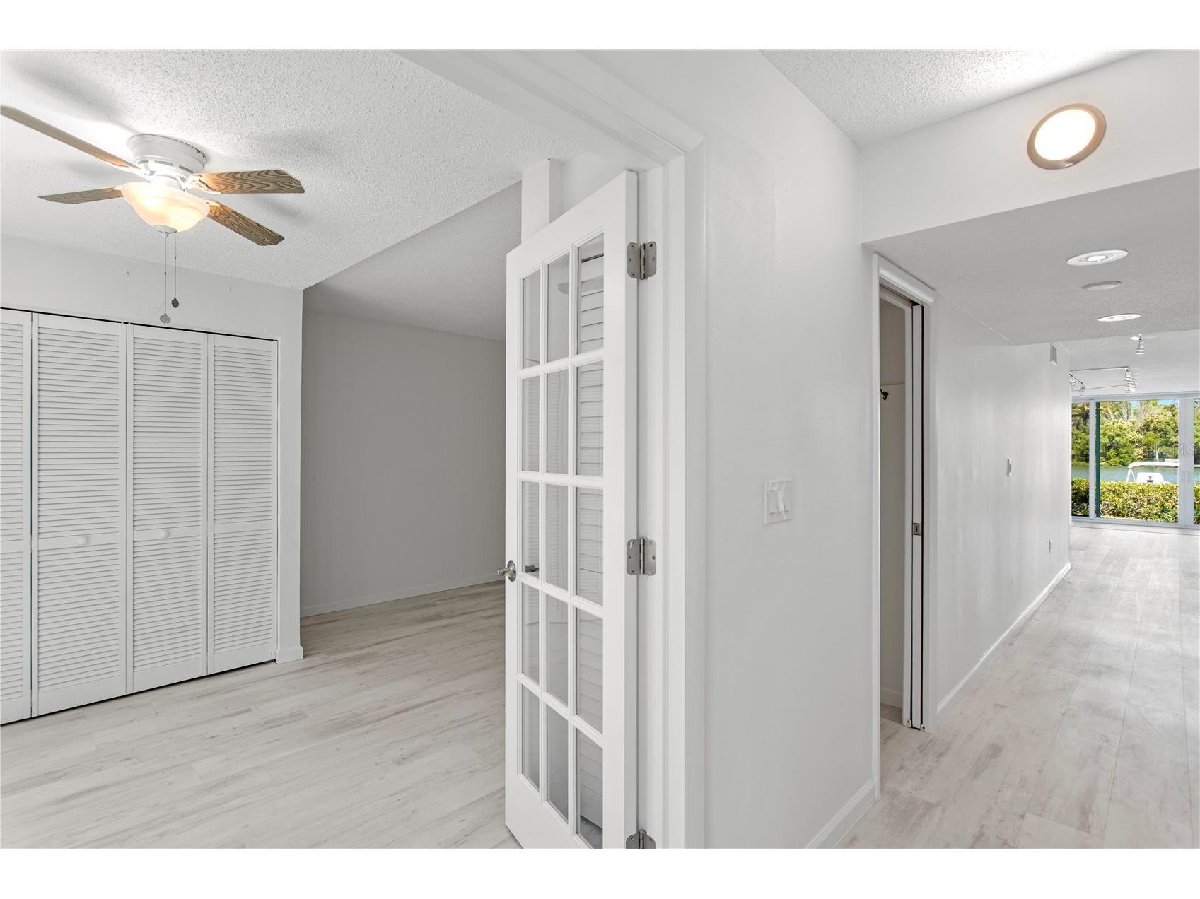 6700 Gulf Of Mexico Drive #117 Longboat Key FL 34228 - BISHOP'S BAYOU A4687787 image4