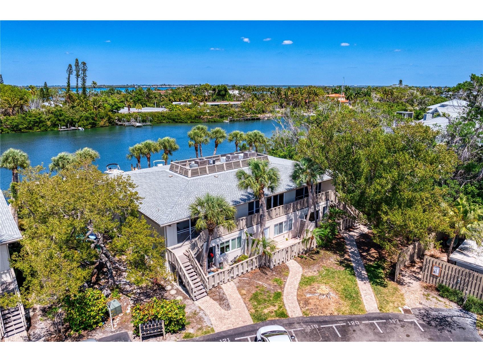 6700 Gulf Of Mexico Drive #117 Longboat Key FL 34228 - BISHOP'S BAYOU A4687787 image71