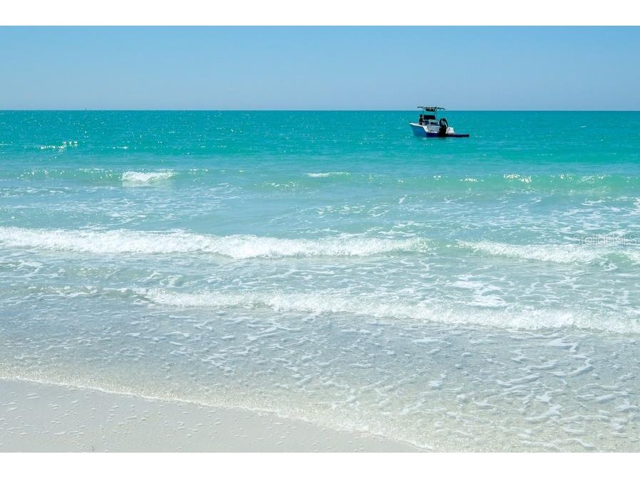 6700 Gulf Of Mexico Drive #118 Longboat Key FL 34228 A4670555 image17