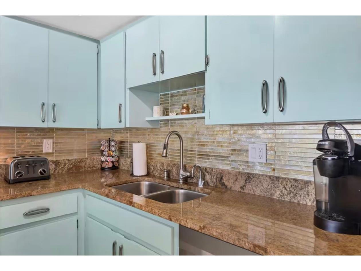 6700 Gulf Of Mexico Drive #143 Longboat Key FL 34228 - BISHOPS BAYOU A4692139 image10