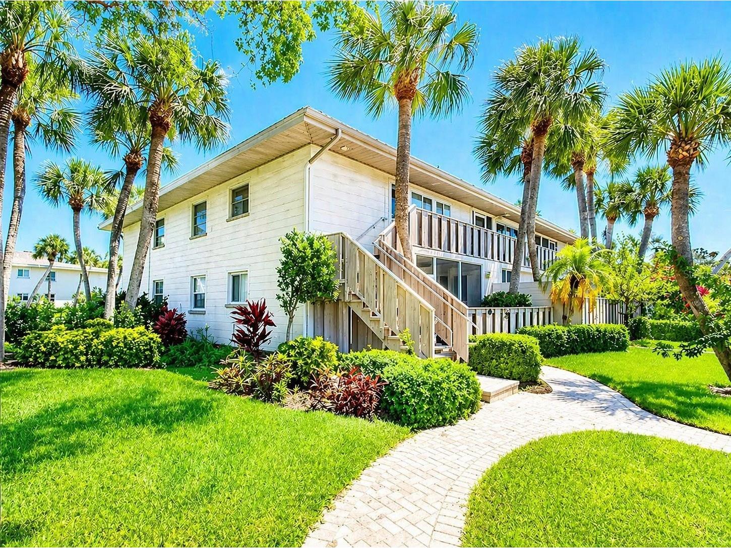 6700 Gulf Of Mexico Drive #143 Longboat Key FL 34228 - BISHOPS BAYOU A4692139 image2
