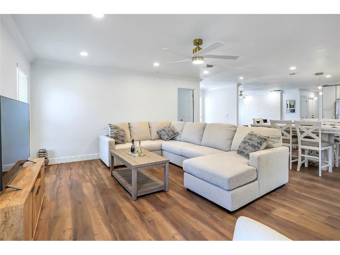 6700 Tamarind Circle Orlando FL 32819 O6309869 image13