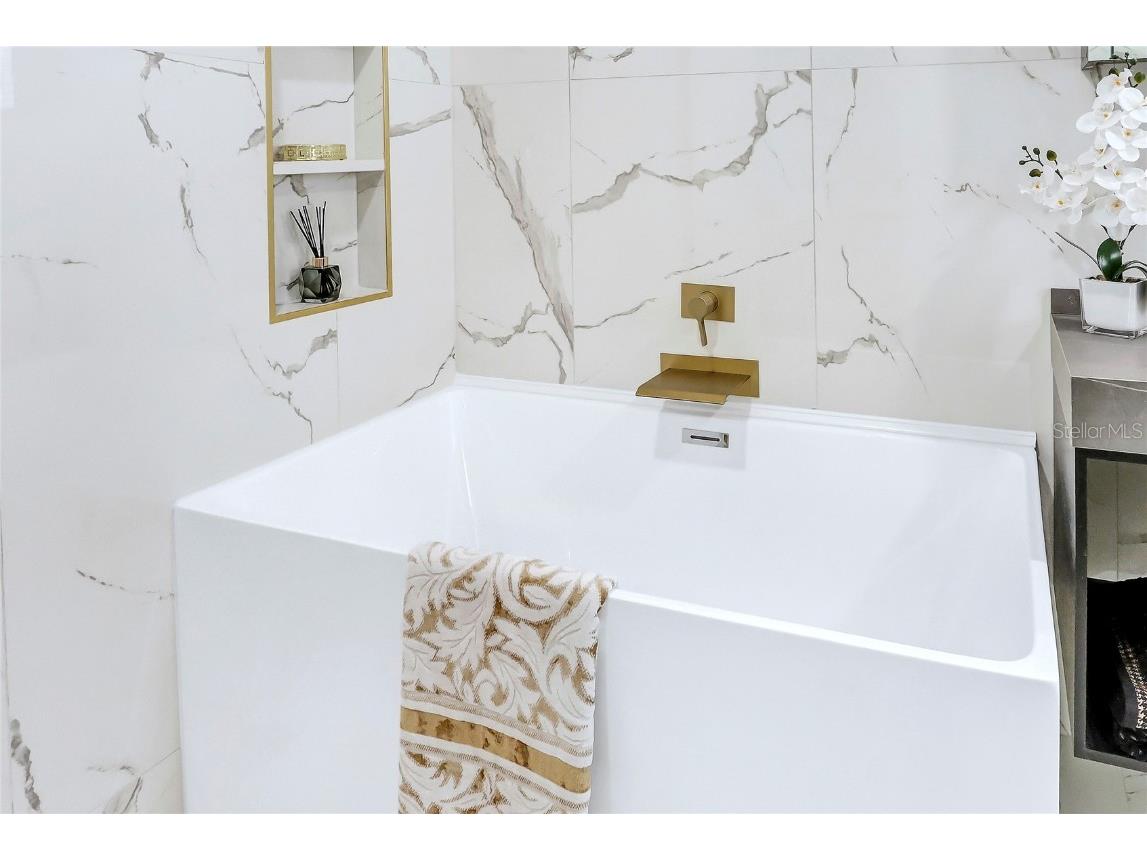 6700 Tamarind Circle Orlando FL 32819 O6309869 image21