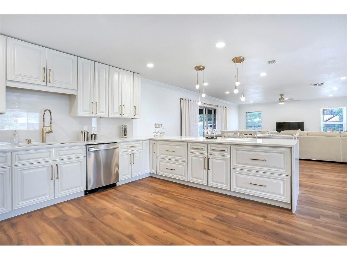 6700 Tamarind Circle Orlando FL 32819 O6309869 image8