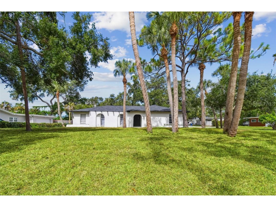 6701 30th Street S Saint Petersburg FL 33712 TB8409811 image1