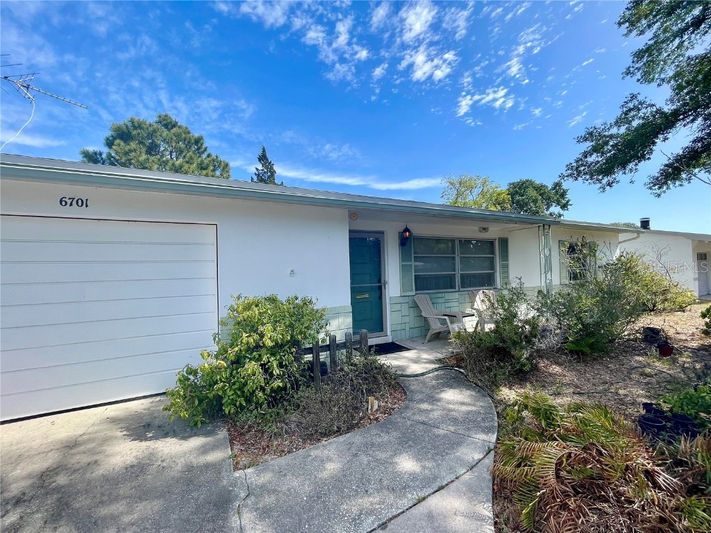 6701 31st Terrace N Saint Petersburg FL 33710 U8196986 image1