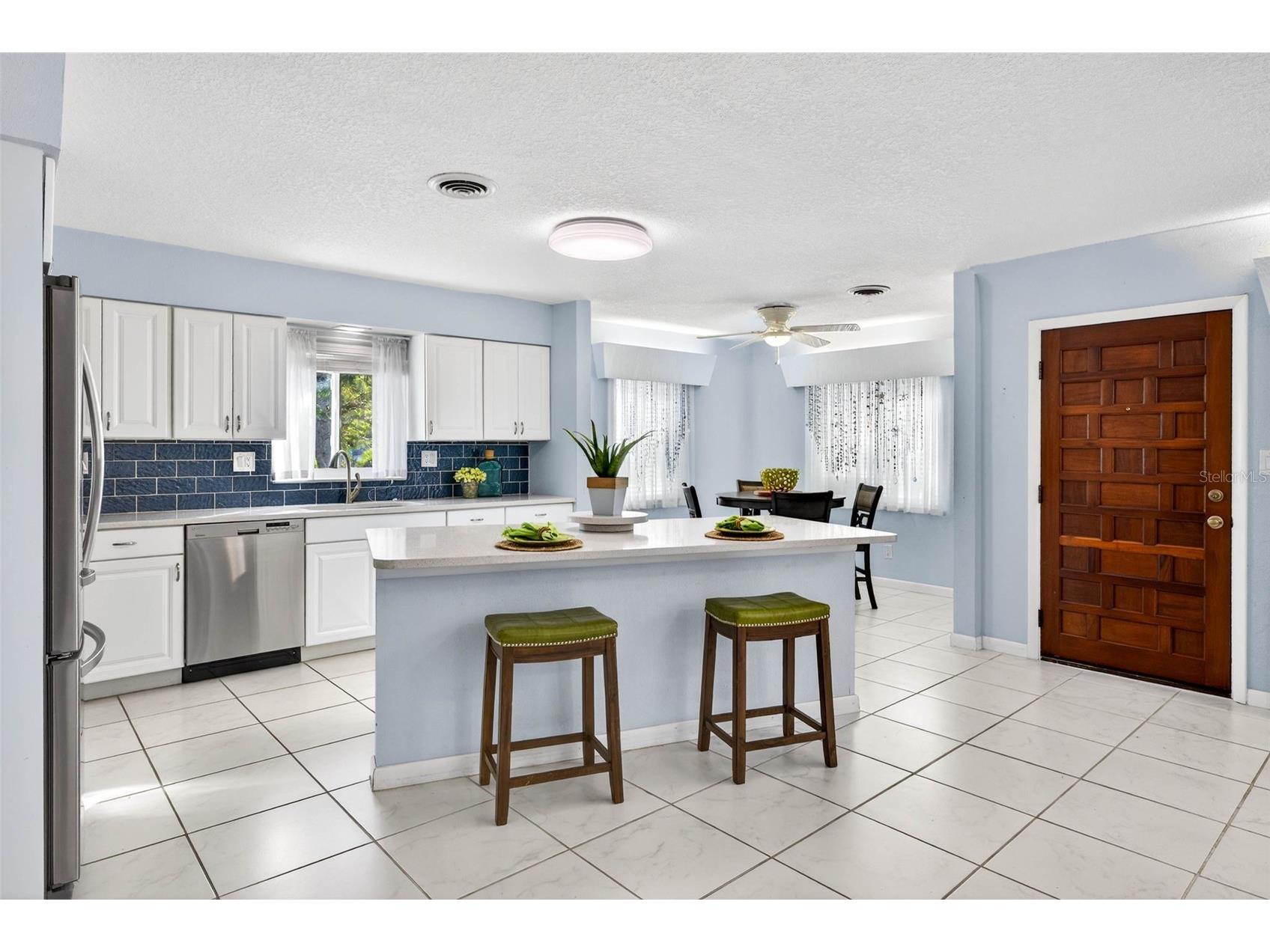 6701 Burlington Avenue N Saint Petersburg FL 33710 TB8467047 image14