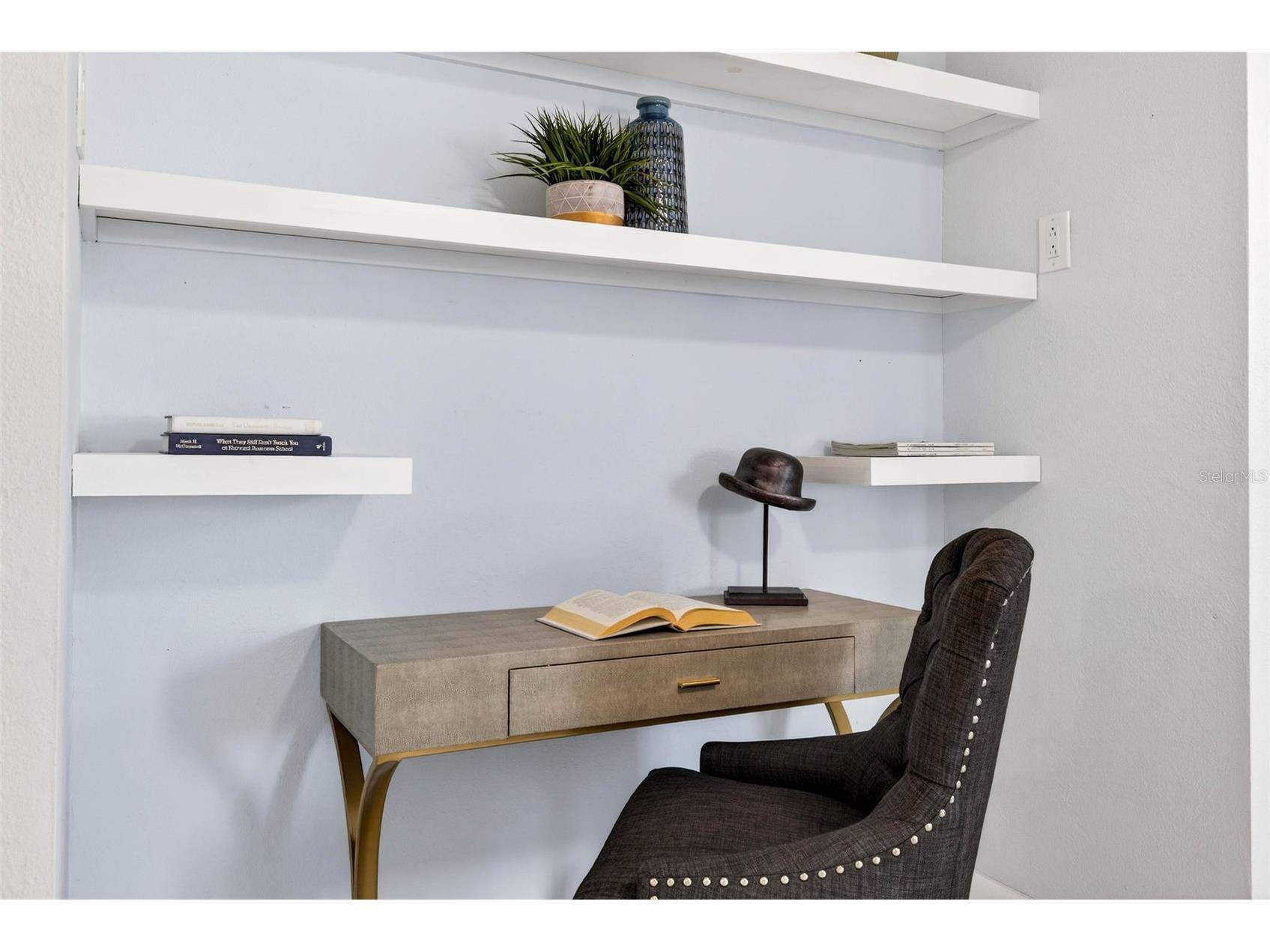 6701 Burlington Avenue N Saint Petersburg FL 33710 TB8467047 image28