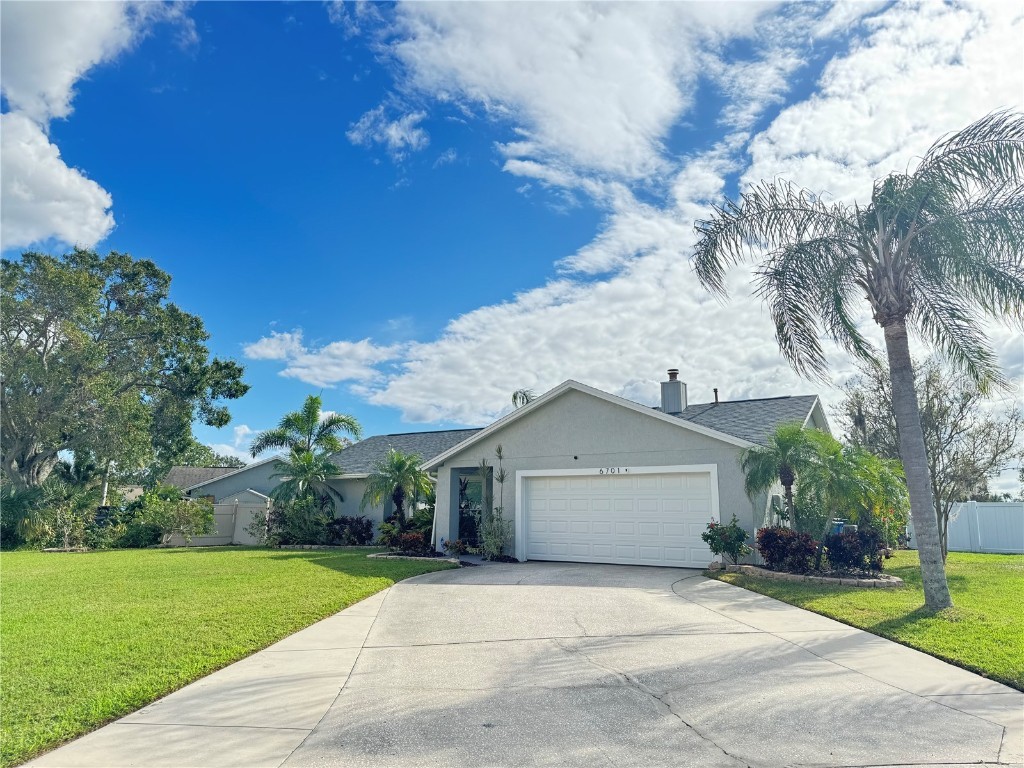 6701 Harbor View Way Tampa FL 33615 - COVE LAKE TB8318807 image1