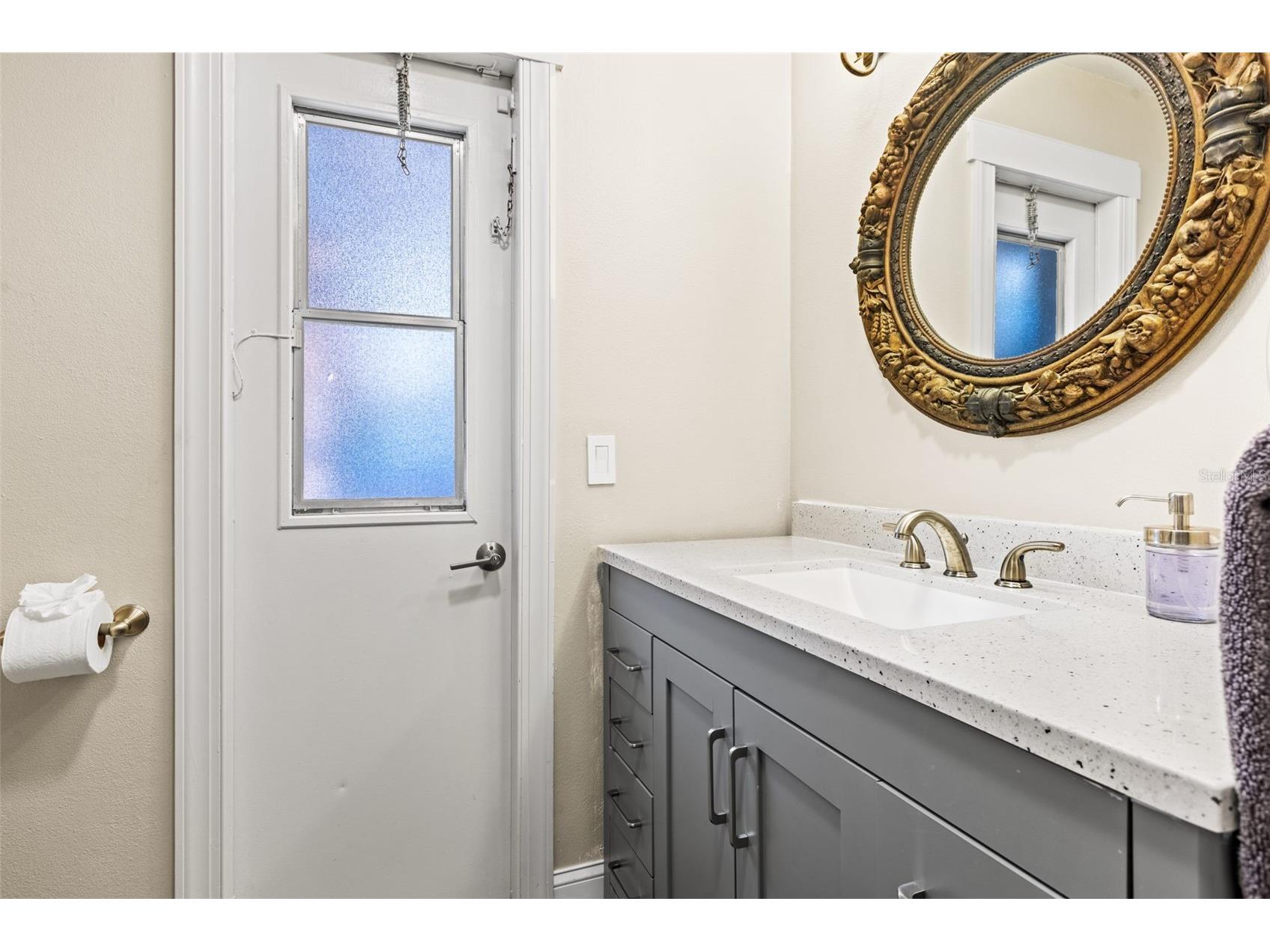 6701 Leeward Isle Way Tampa FL 33615 TB8515362 image20