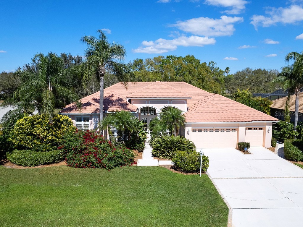 6701 Oakmont Way Bradenton FL 34202 A4561661 image1