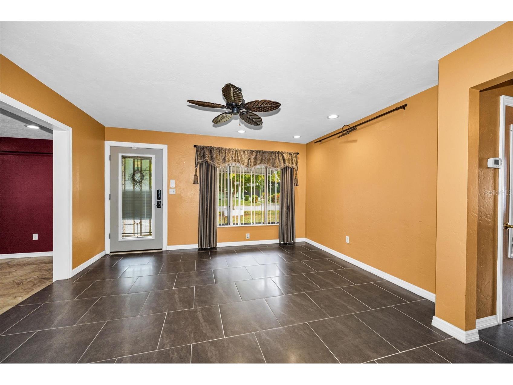 6701 Orchard Drive N Saint Petersburg FL 33702 TB8521483 image12