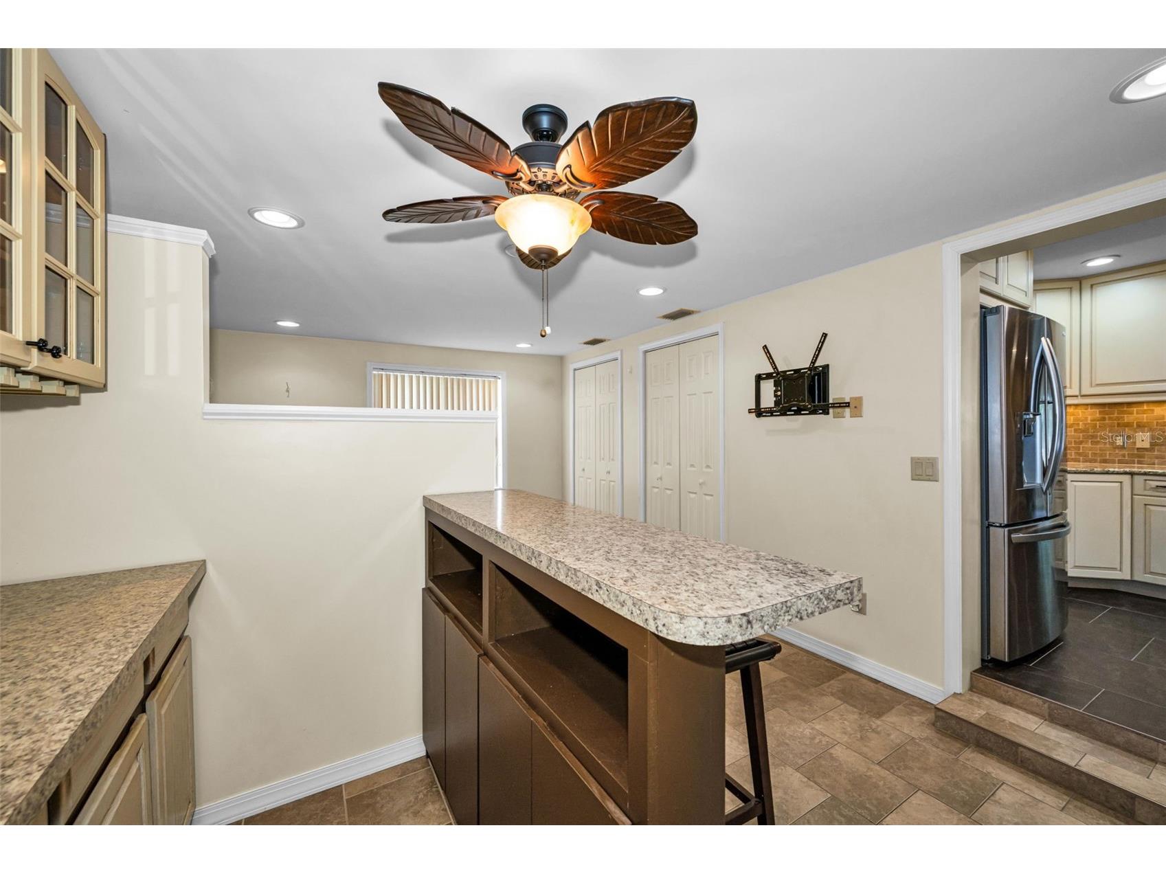 6701 Orchard Drive N Saint Petersburg FL 33702 TB8521483 image24