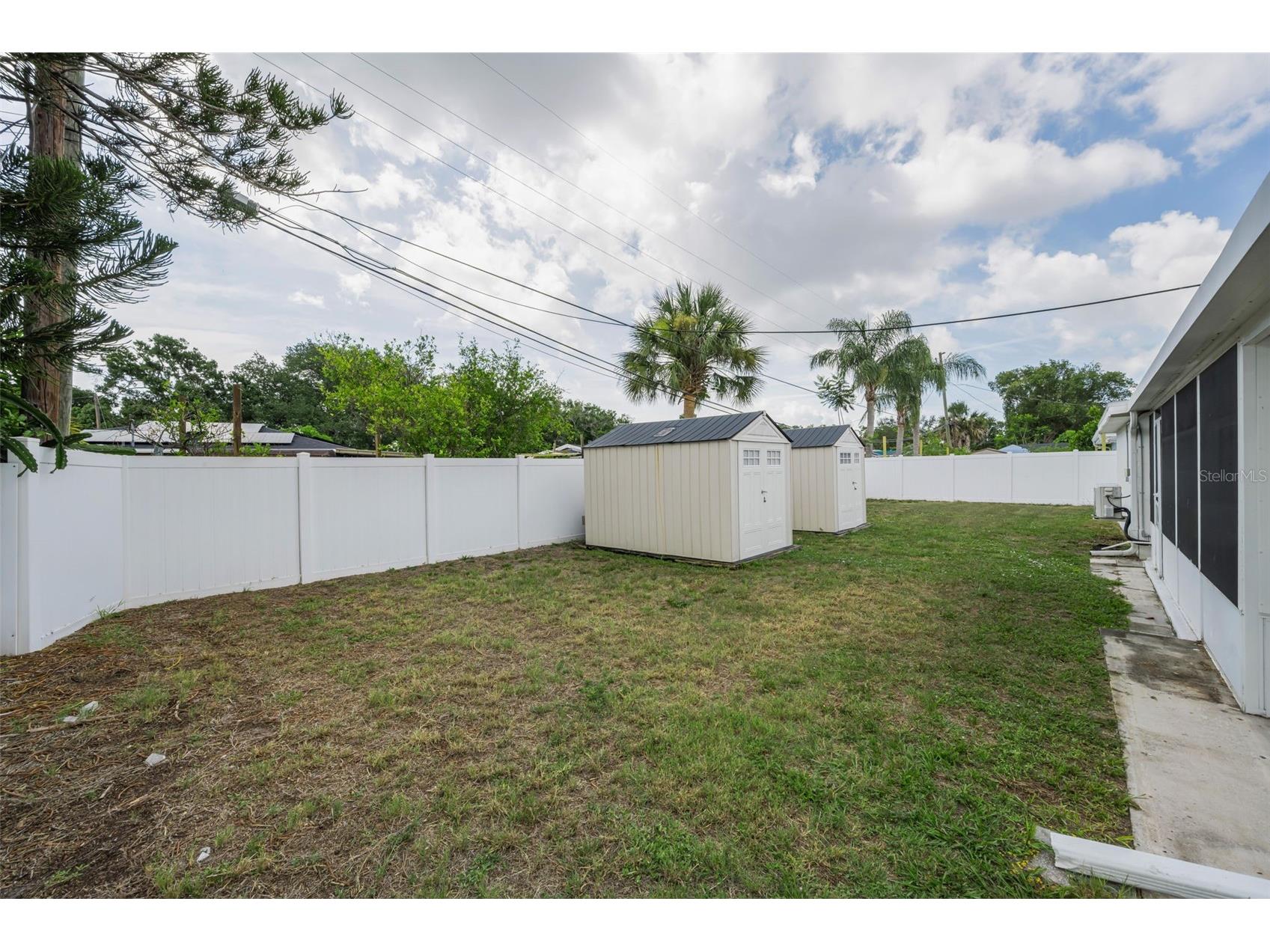 6701 Orchard Drive N Saint Petersburg FL 33702 TB8521483 image36