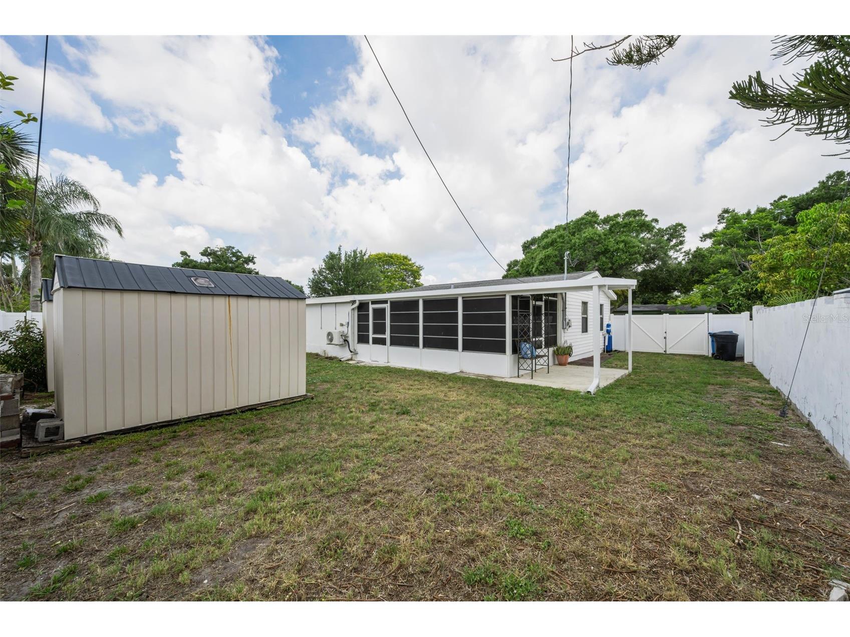 6701 Orchard Drive N Saint Petersburg FL 33702 TB8521483 image38
