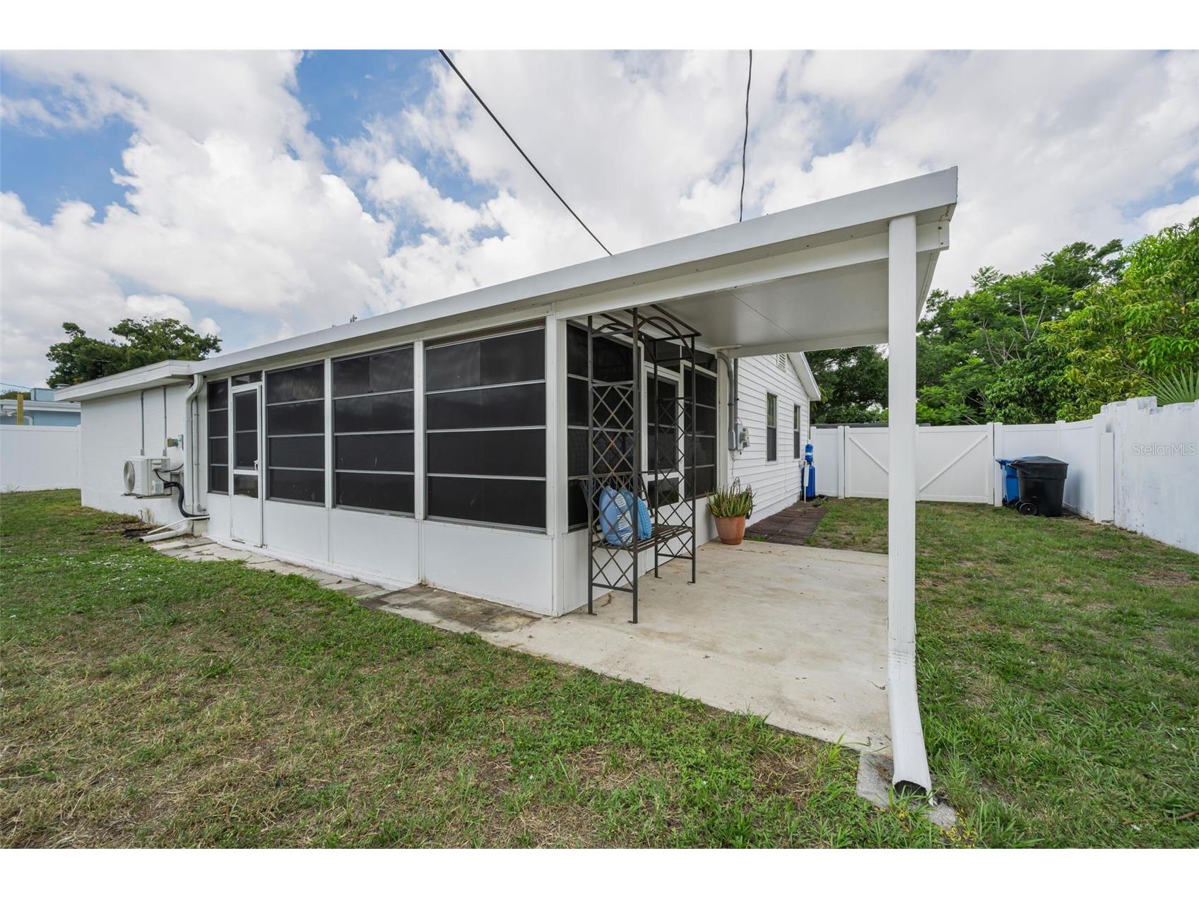 6701 Orchard Drive N Saint Petersburg FL 33702 TB8521483 image39