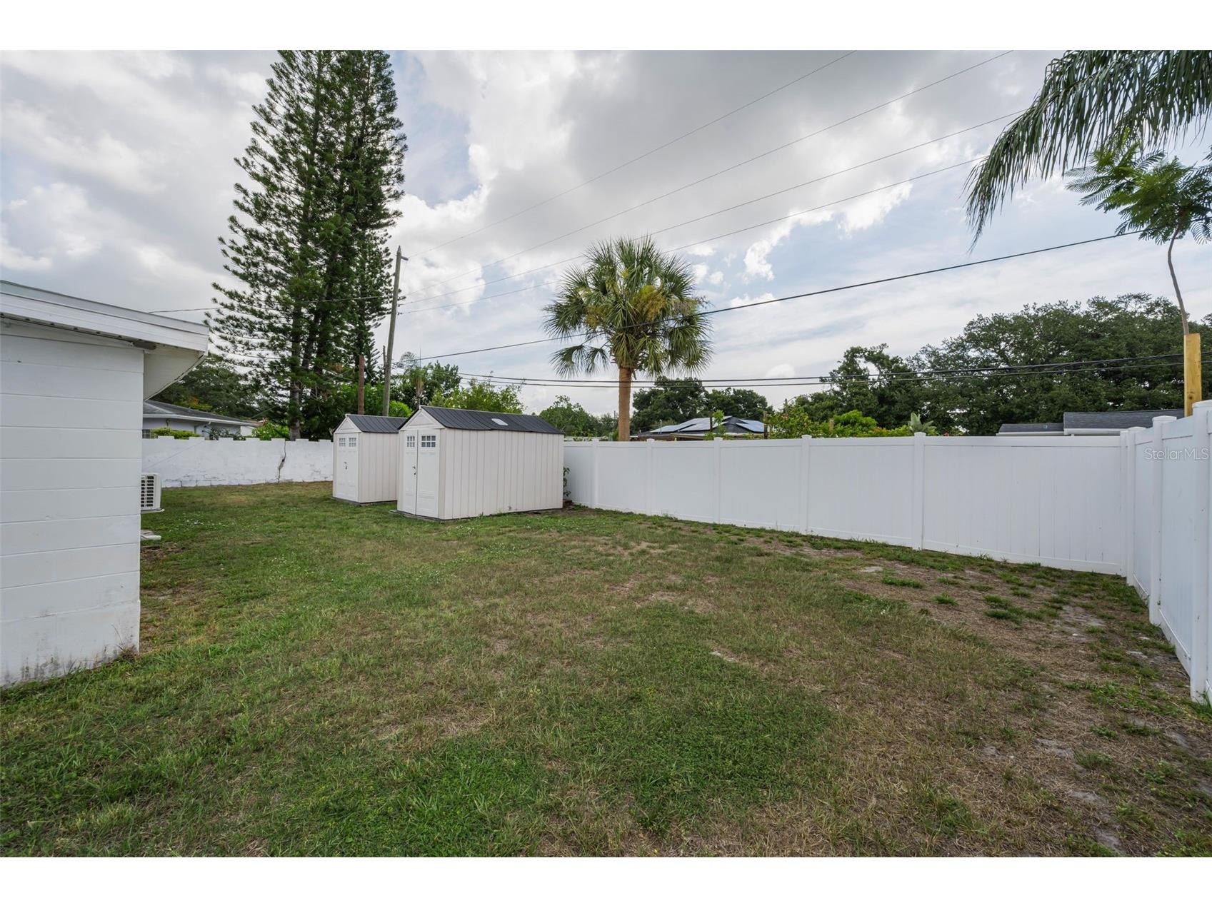6701 Orchard Drive N Saint Petersburg FL 33702 TB8521483 image40