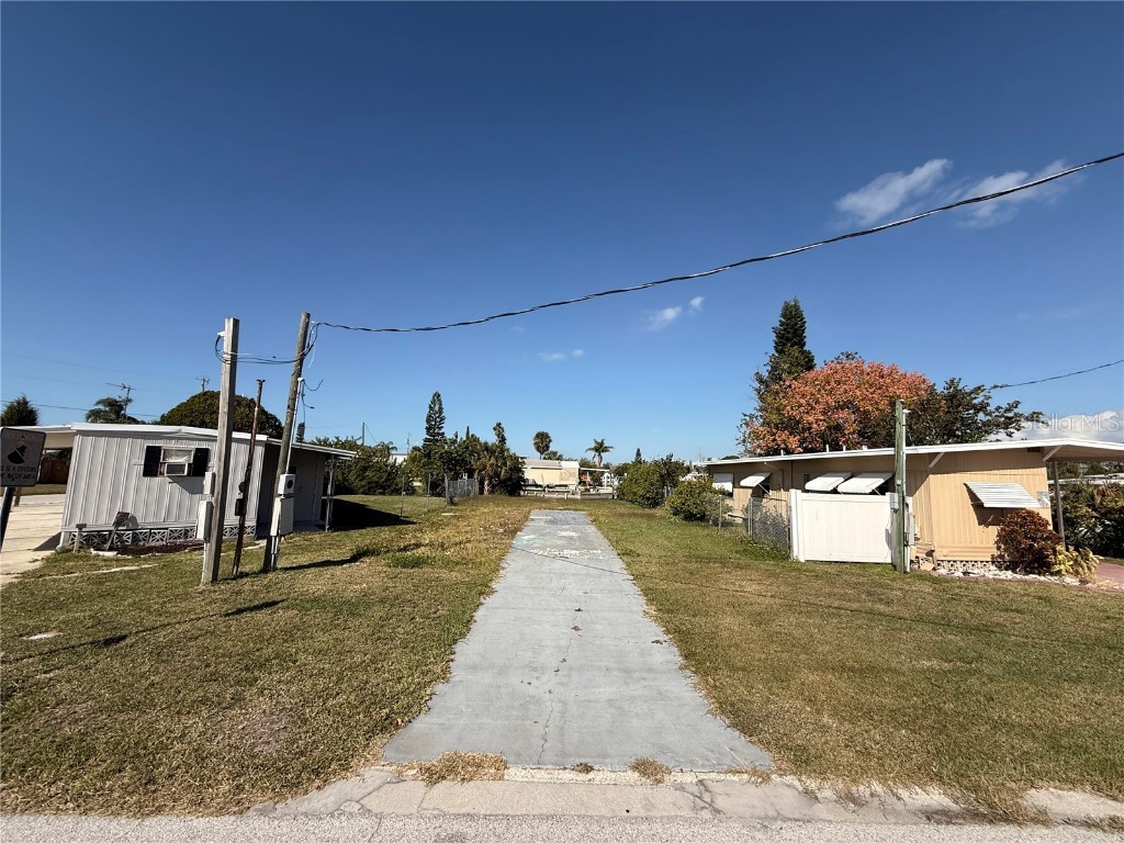 6701 Tower Drive Hudson FL 34667 - GULF OF MEXICO VIA SIGNAL COVE TB8446300 image1