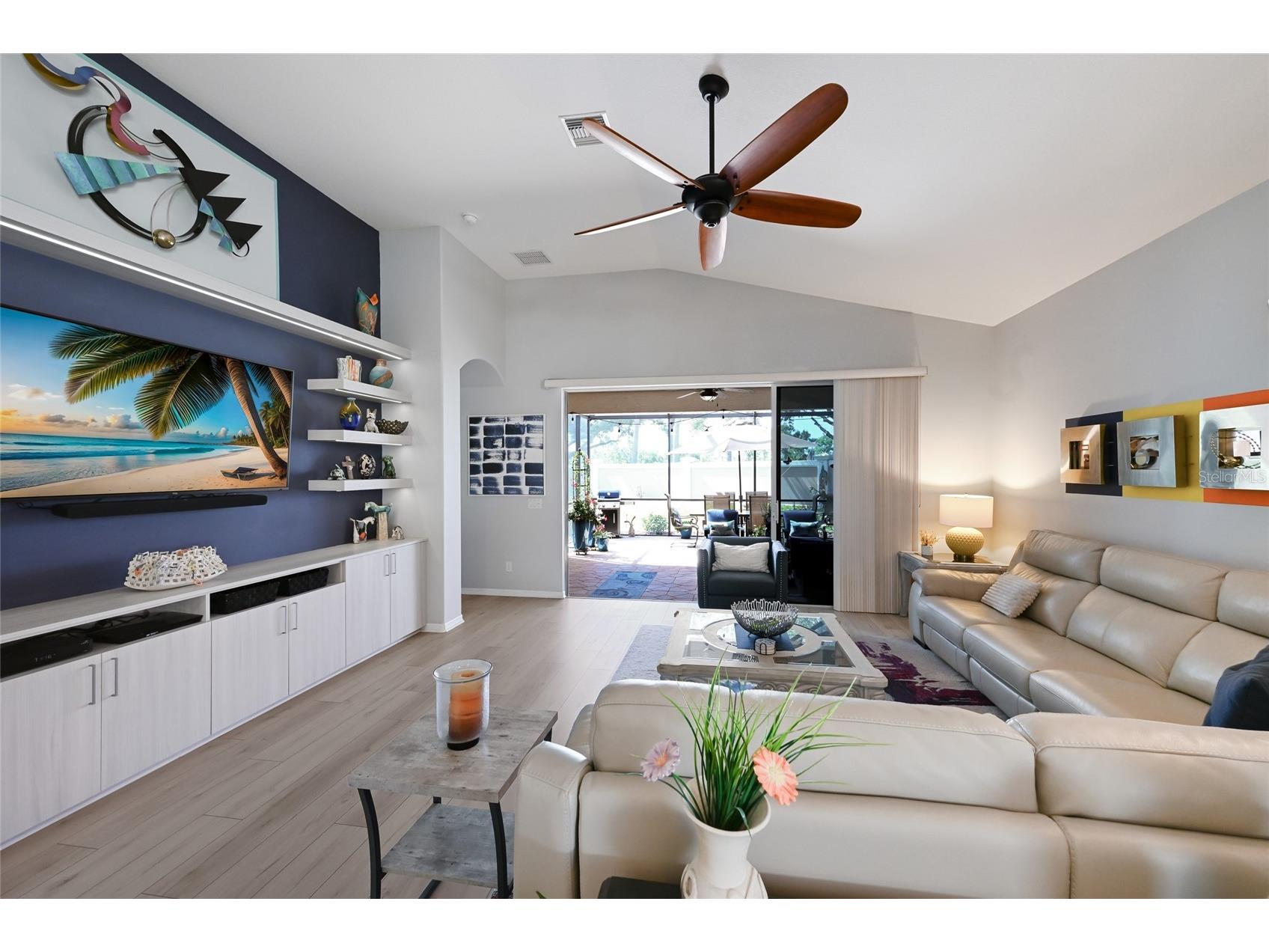 6702 41st Street Circle E Sarasota FL 34243 A4689972 image11