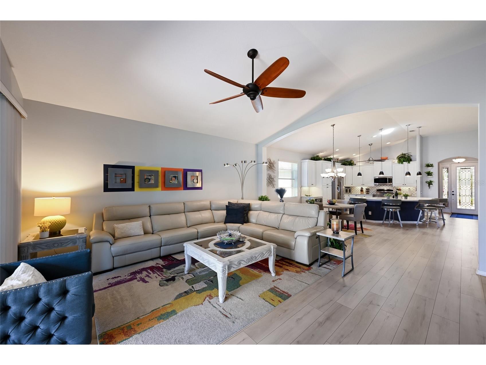 6702 41st Street Circle E Sarasota FL 34243 A4689972 image13