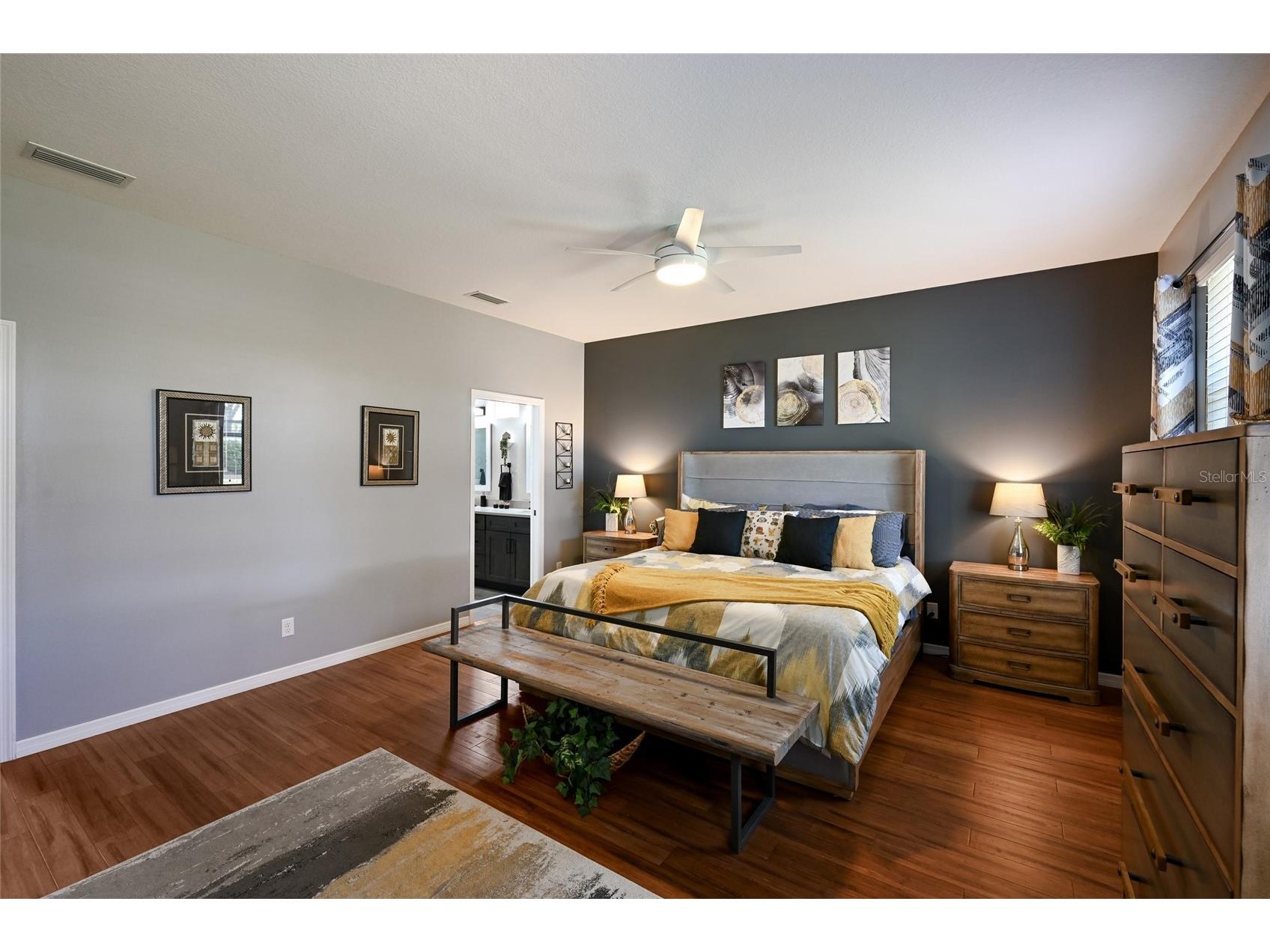 6702 41st Street Circle E Sarasota FL 34243 A4689972 image16