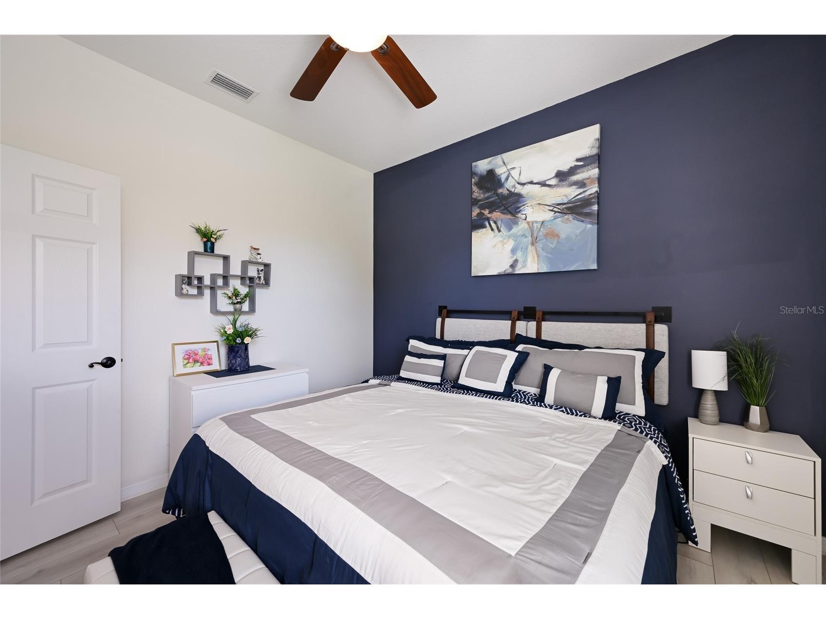 6702 41st Street Circle E Sarasota FL 34243 A4689972 image24