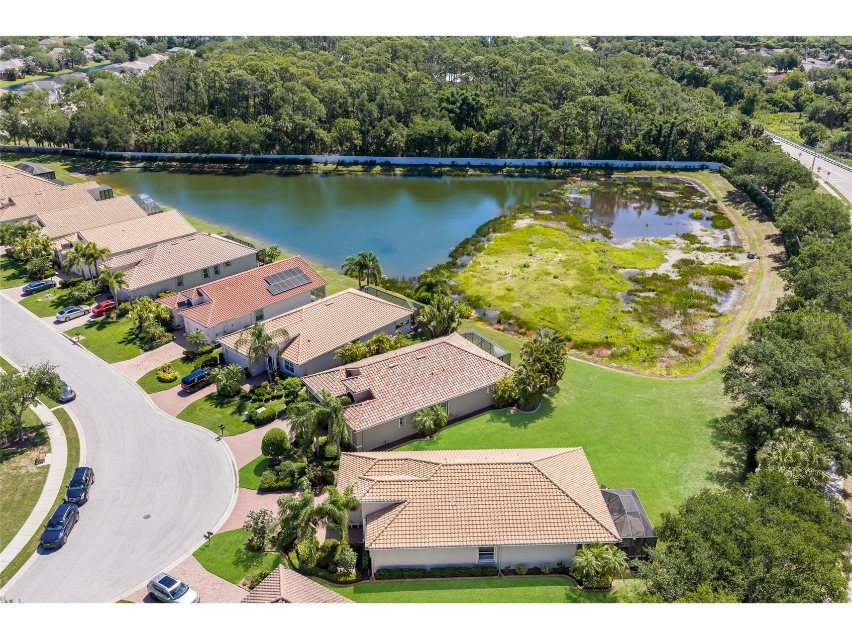 6702 41st Street Circle E Sarasota FL 34243 A4689972 image34