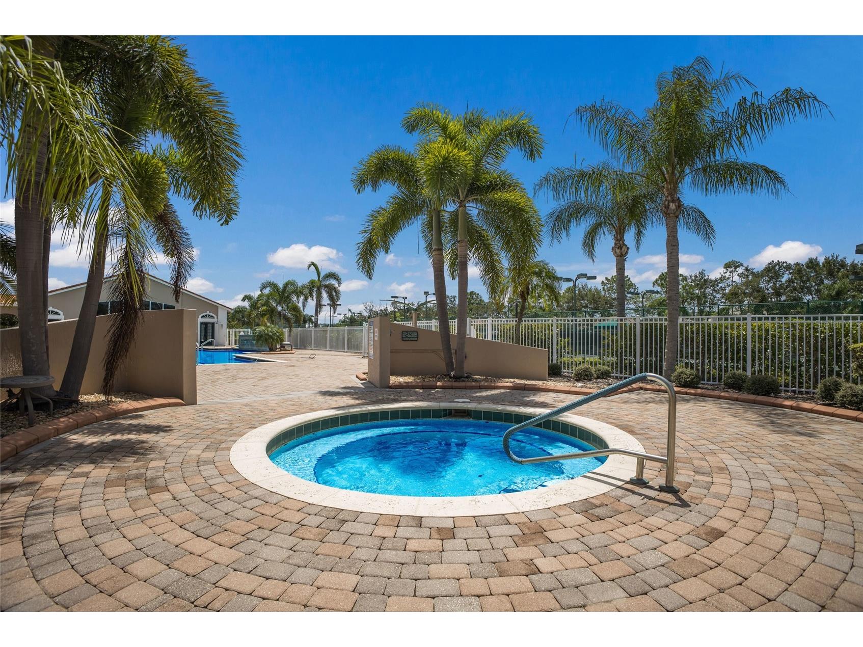 6702 41st Street Circle E Sarasota FL 34243 A4689972 image61
