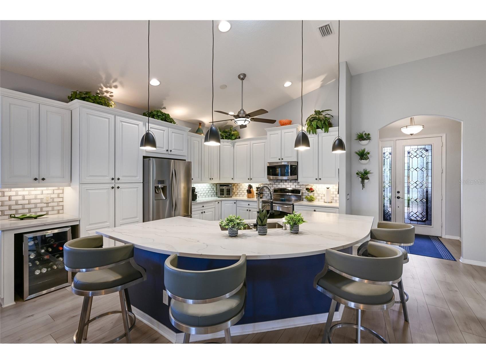 6702 41st Street Circle E Sarasota FL 34243 A4689972 image7