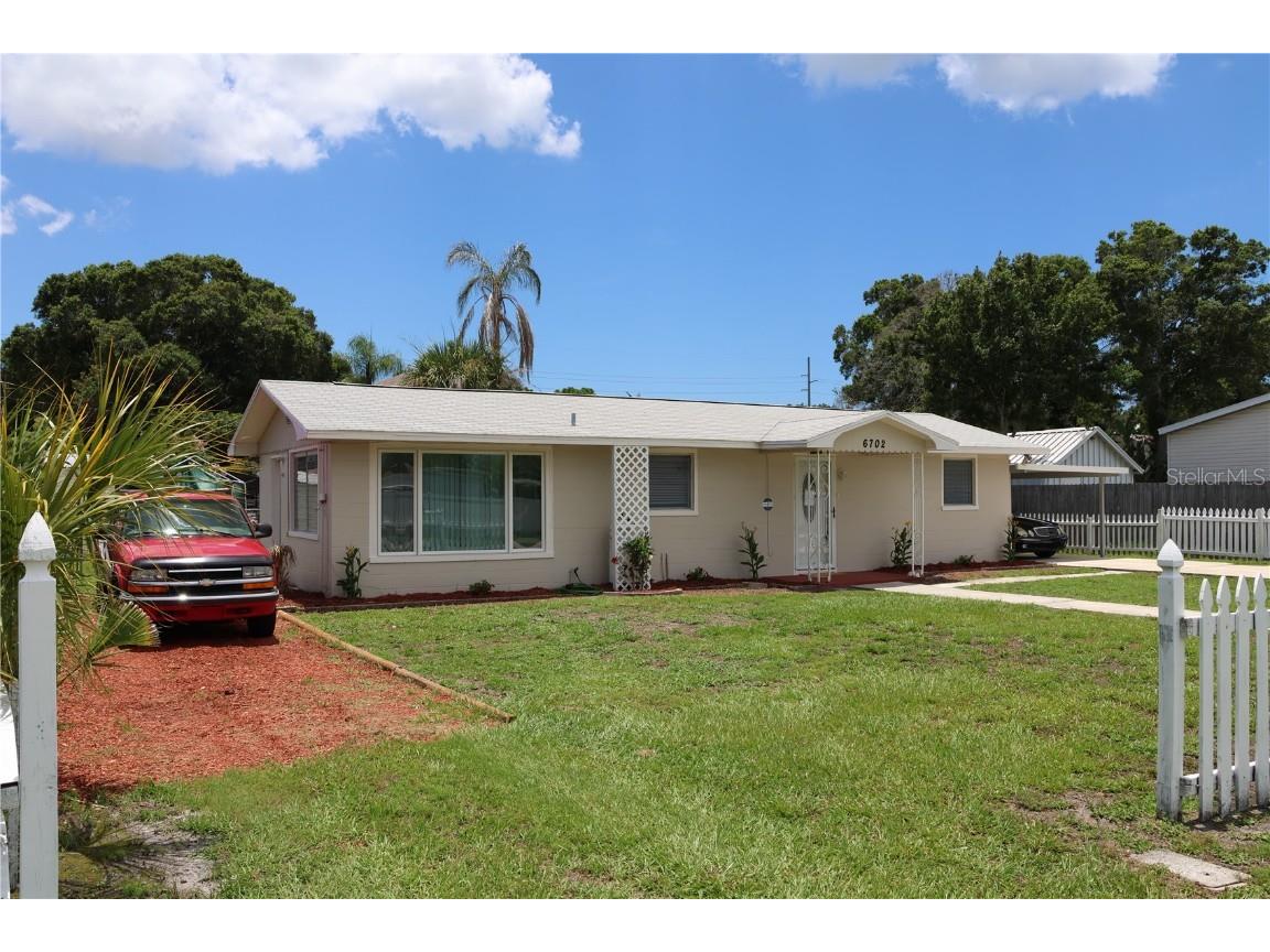 6702 71st Avenue N Pinellas Park FL 33781 P4931150 image1