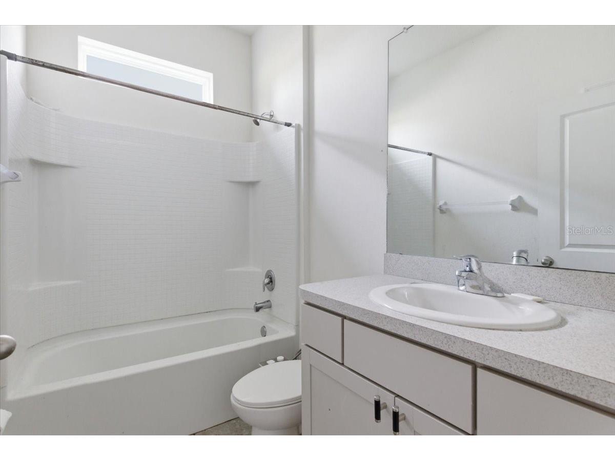 6702 Devesta Loop Palmetto FL 34221 A4687019 image25