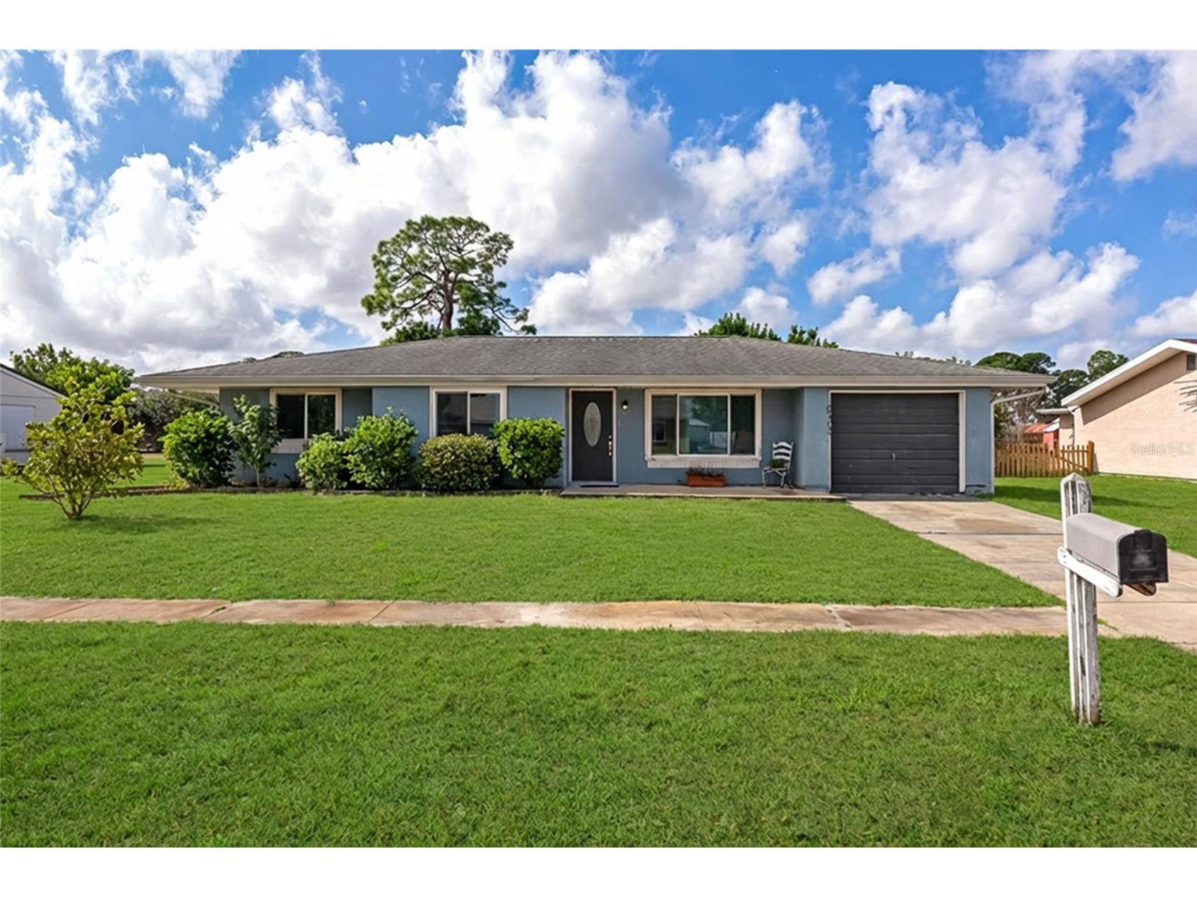 6703 Electra Avenue North Port FL 34287 A4686182 image1