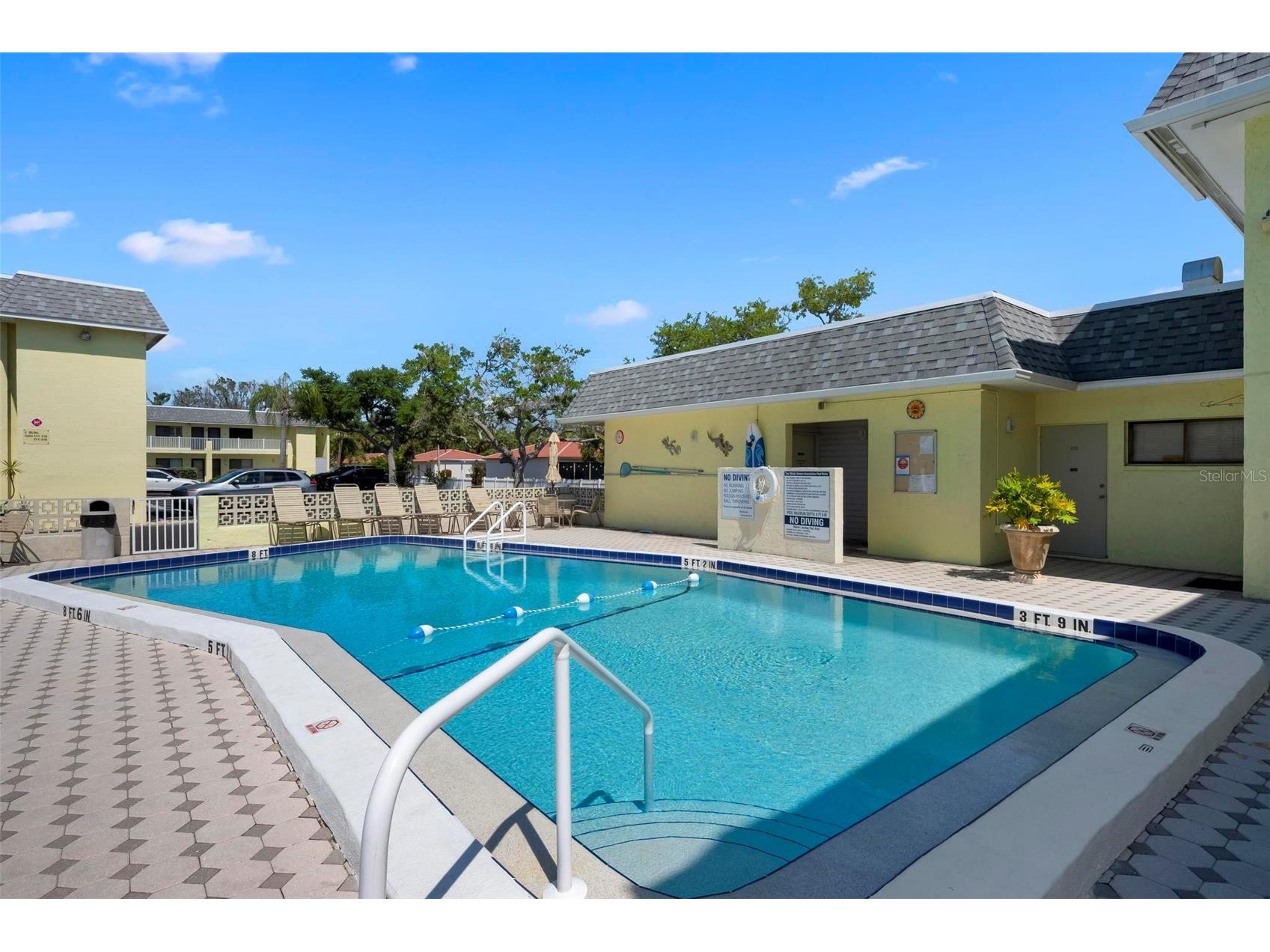6703 Midnight Pass Road #101 Sarasota FL 34242 A4693235 image28