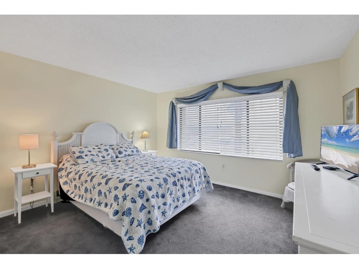 6703 Midnight Pass Road #208 Sarasota FL 34242 A4669017 image16