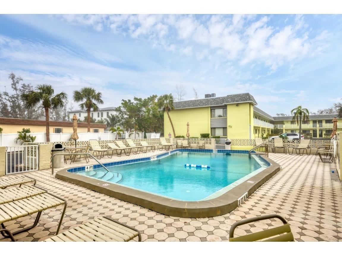 6703 Midnight Pass Road #208 Sarasota FL 34242 A4669017 image23