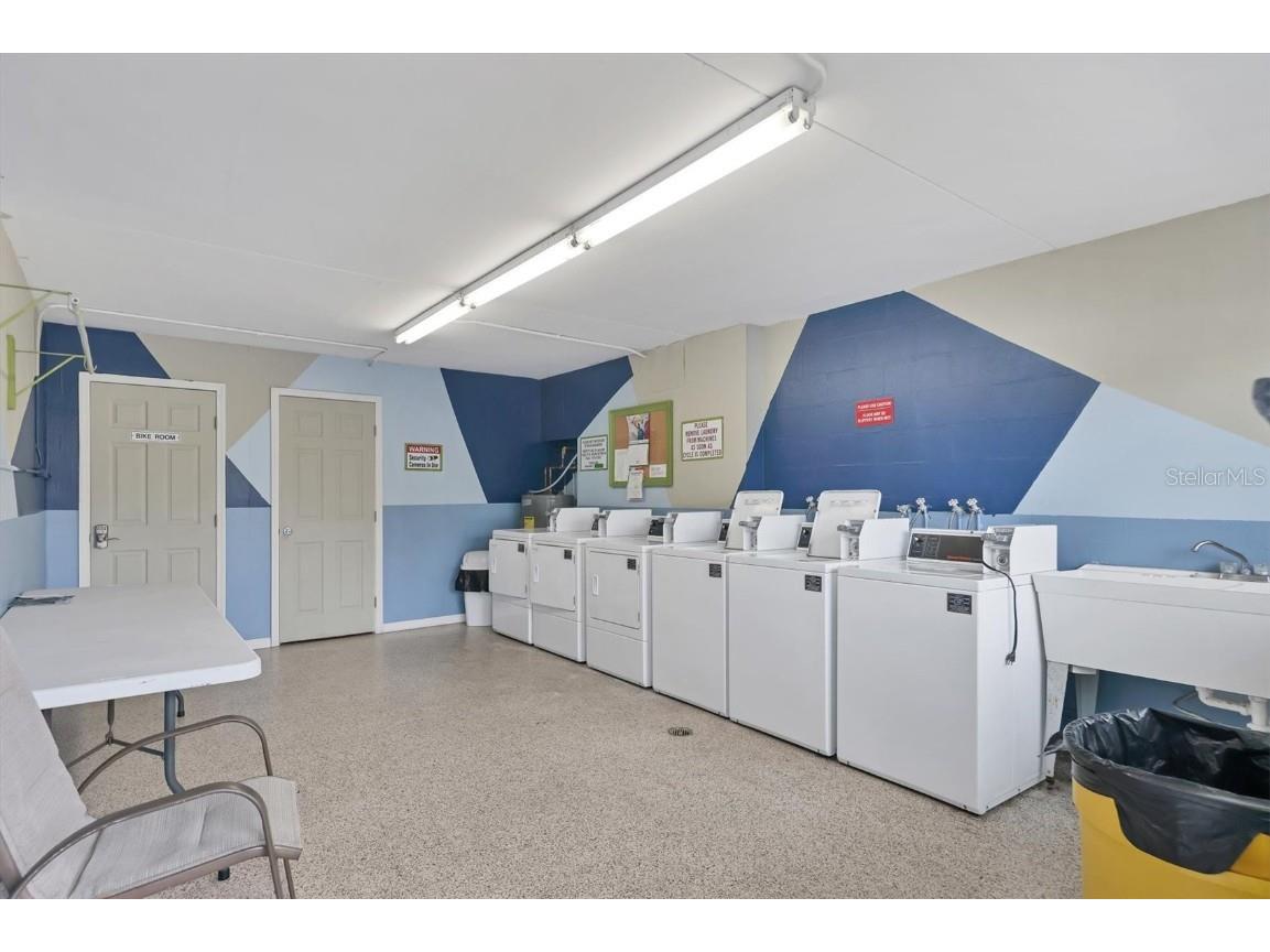 6703 Midnight Pass Road #208 Sarasota FL 34242 A4669017 image27