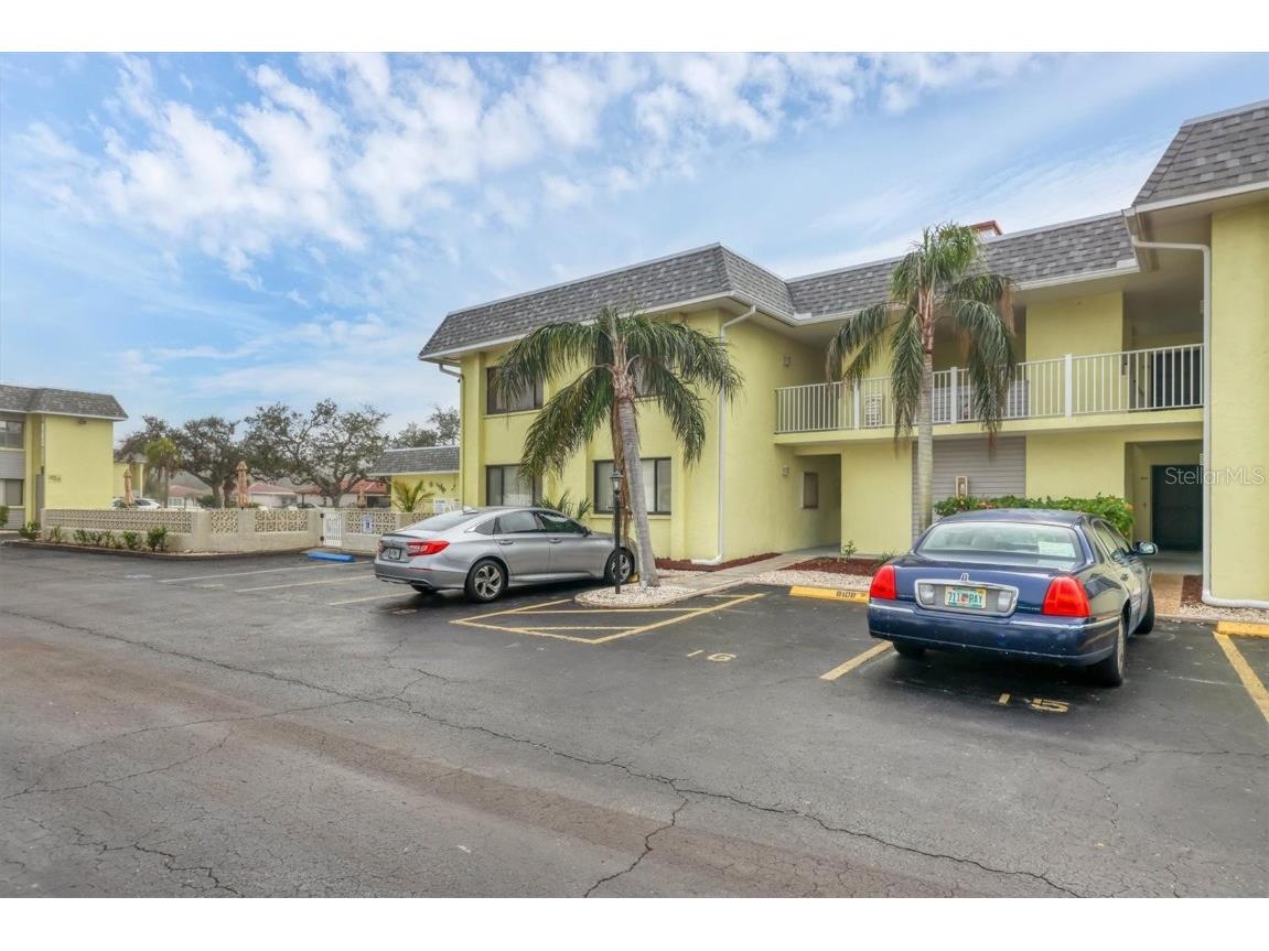6703 Midnight Pass Road #208 Sarasota FL 34242 A4669017 image4