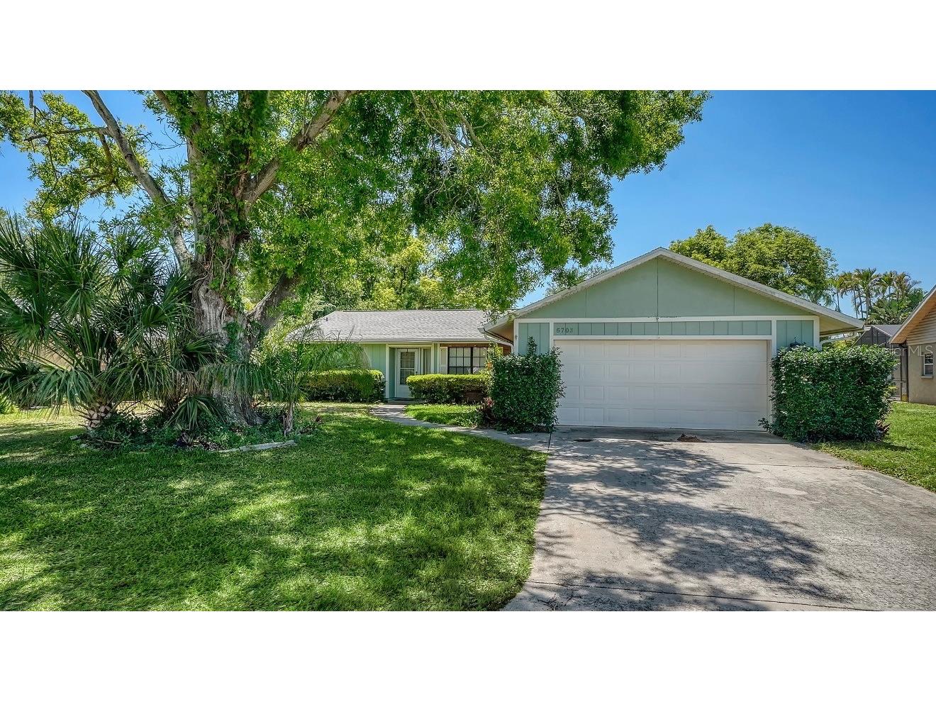 6703 Pointe West Boulevard Bradenton FL 34209 A4690479 image1