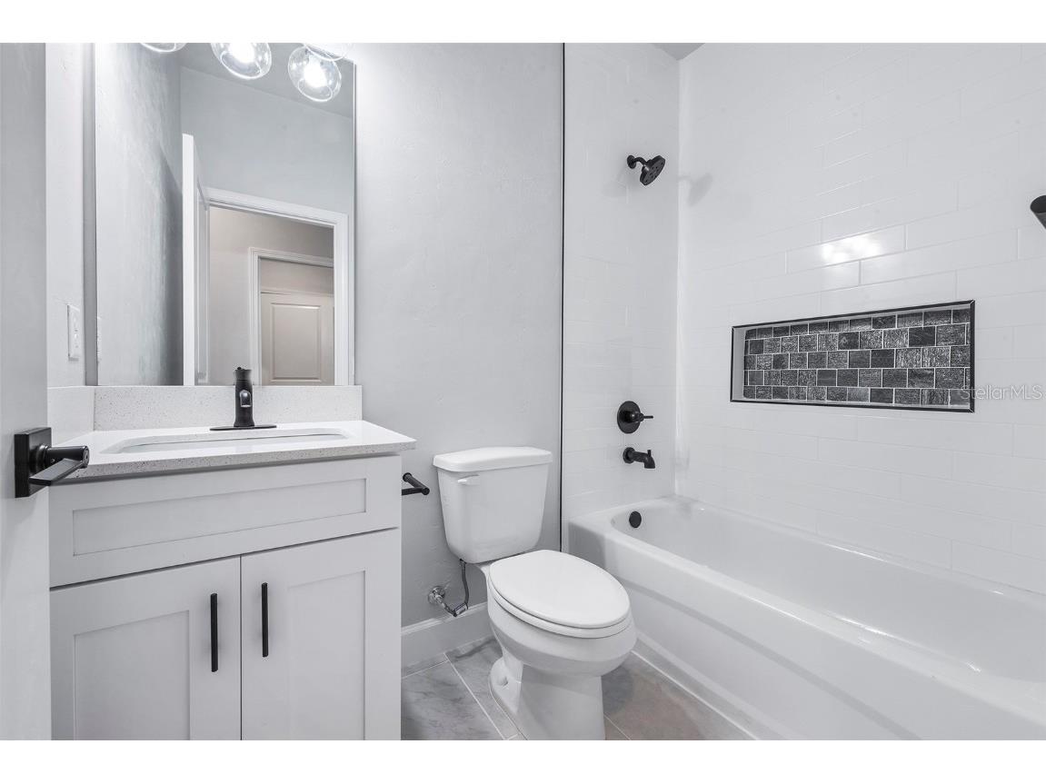 6703 SW 10th Lane Gainesville FL 32607 GC528977 image12